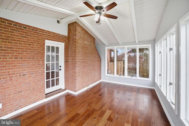 5001 BARTO AVE, Suitland, MD 20746