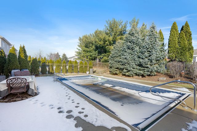 732 Teal Drive, New Lenox, IL 60451