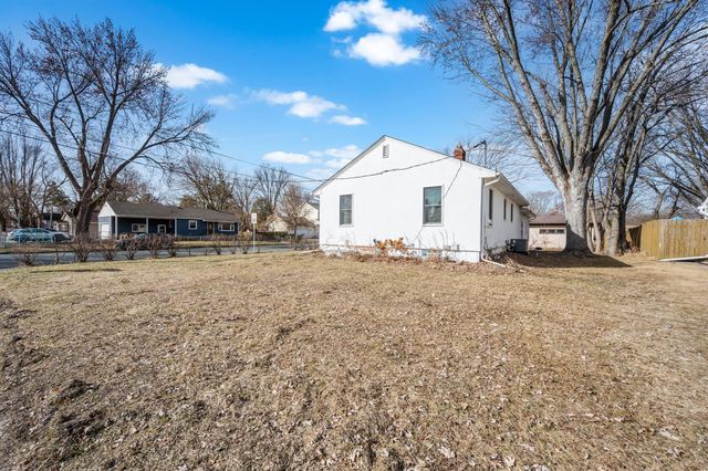 1945 4th Street, White Bear Lake, MN 55110