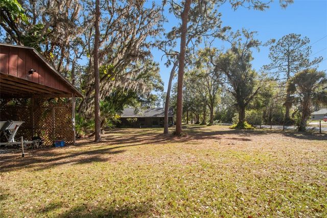 17641 DEERFIELD DRIVE, Lutz, FL 33558