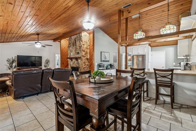 17641 DEERFIELD DRIVE, Lutz, FL 33558