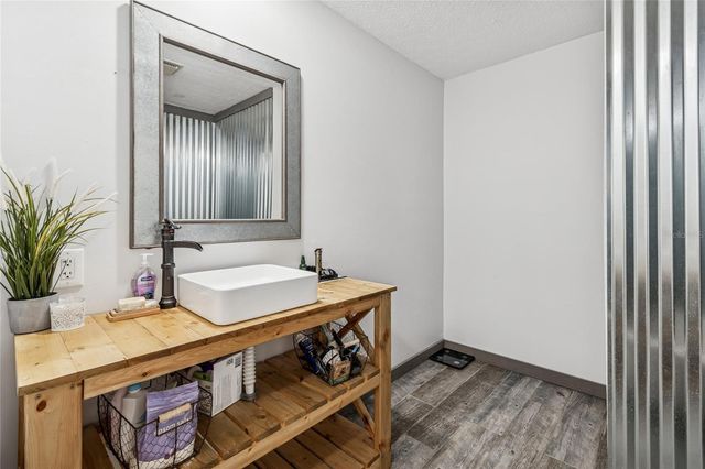 17641 DEERFIELD DRIVE, Lutz, FL 33558