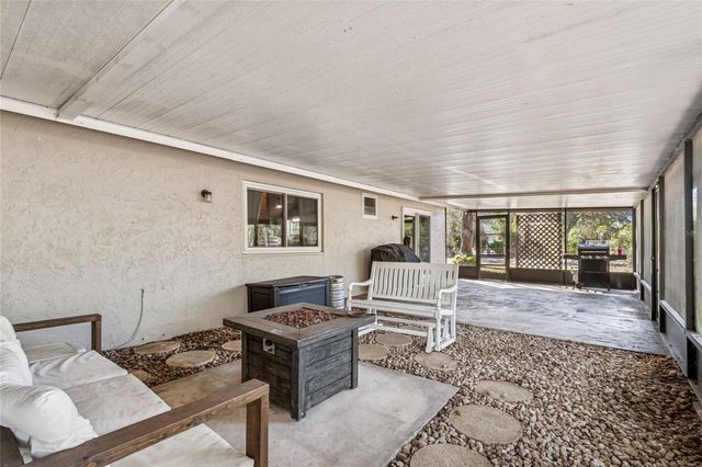 17641 DEERFIELD DRIVE, Lutz, FL 33558