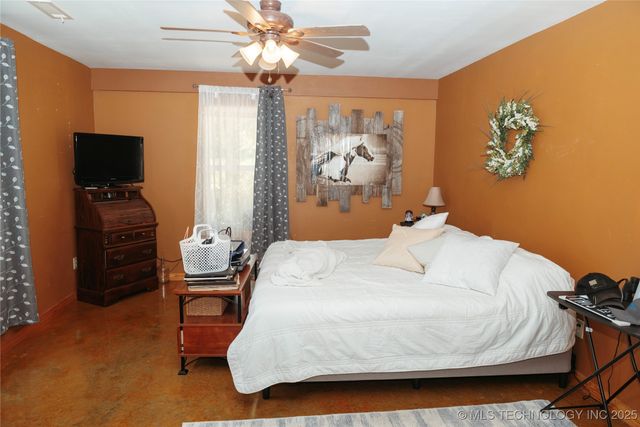 72413 S 4750 Road, Westville, OK 74965