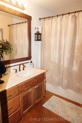 72413 S 4750 Road, Westville, OK 74965