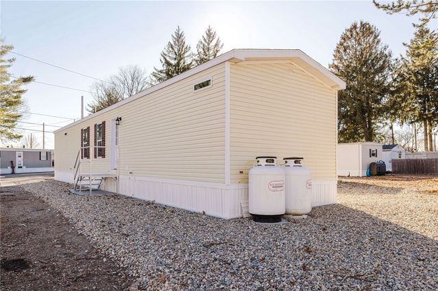 1346 Newport Avenue, Attleboro, MA 02703