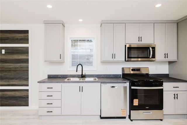 1346 Newport Avenue, Attleboro, MA 02703