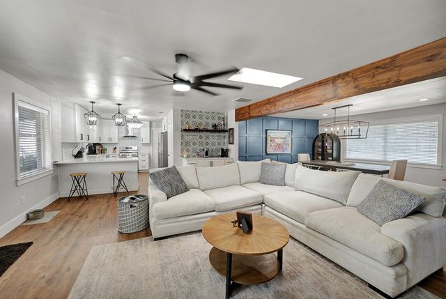 3205 Sinclair Ave, Midland, TX 79705