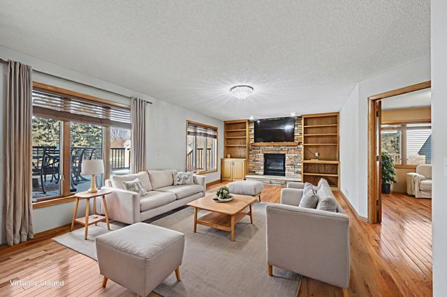 7087 Wellington Lane N, Maple Grove, MN 55369