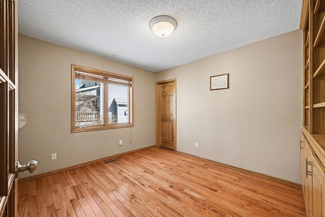 7087 Wellington Lane N, Maple Grove, MN 55369