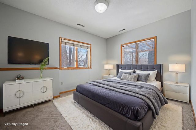 7087 Wellington Lane N, Maple Grove, MN 55369