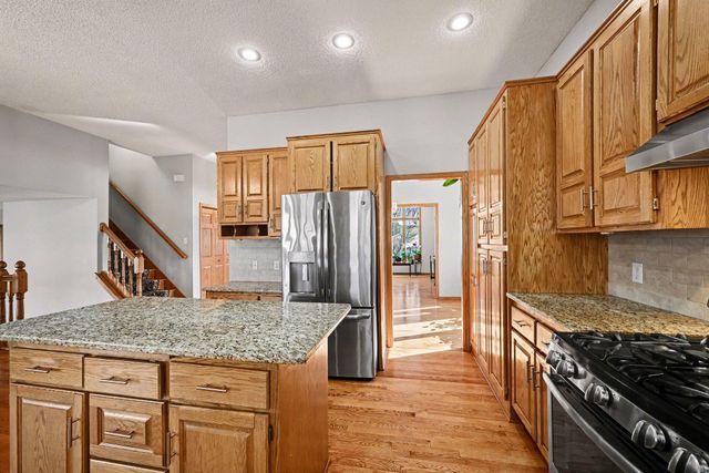 7087 Wellington Lane N, Maple Grove, MN 55369