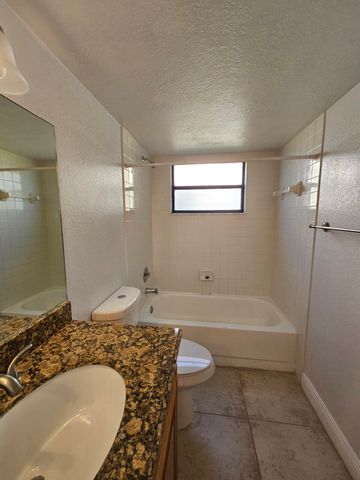 1760 Windorah Way C, West Palm Beach, FL 33411