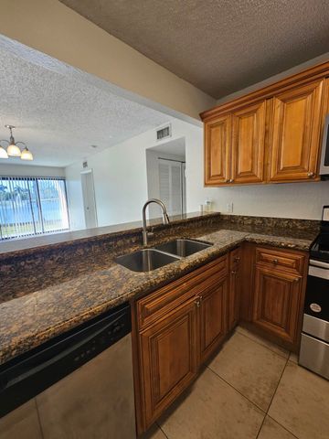 1760 Windorah Way C, West Palm Beach, FL 33411