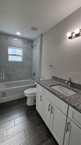 602 LIME AVENUE, Dundee, FL 33838