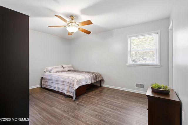 10 Beacon Drive, Howell, NJ 07731