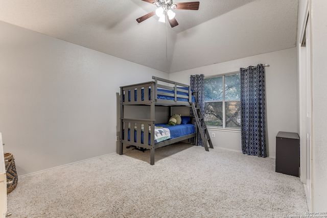 1526 mooreshill, San Antonio, TX 78253
