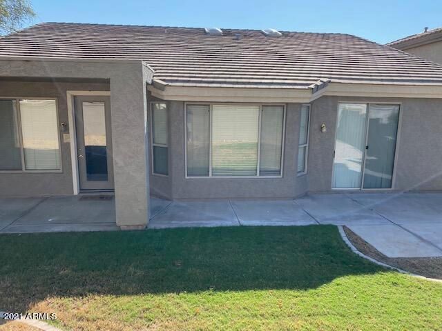 891 N DATE PALM Drive, Gilbert, AZ 85234