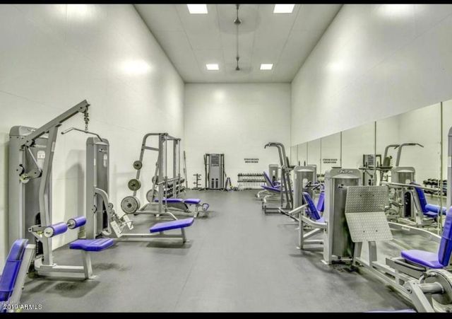 891 N DATE PALM Drive, Gilbert, AZ 85234