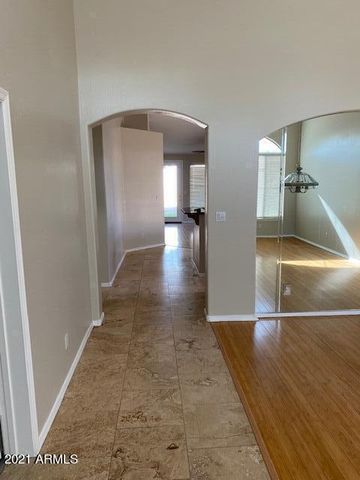 891 N DATE PALM Drive, Gilbert, AZ 85234