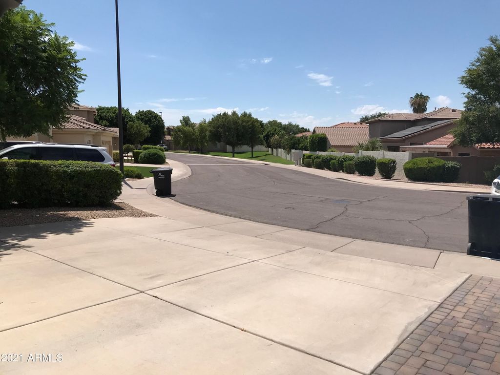 891 N DATE PALM Drive, Gilbert, AZ 85234 — photo 5