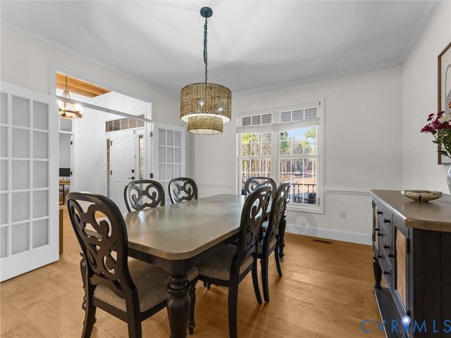 9310 Beaver Bridge Rd, Moseley, VA 23120