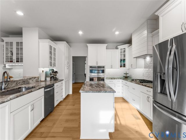 9310 Beaver Bridge Rd, Moseley, VA 23120