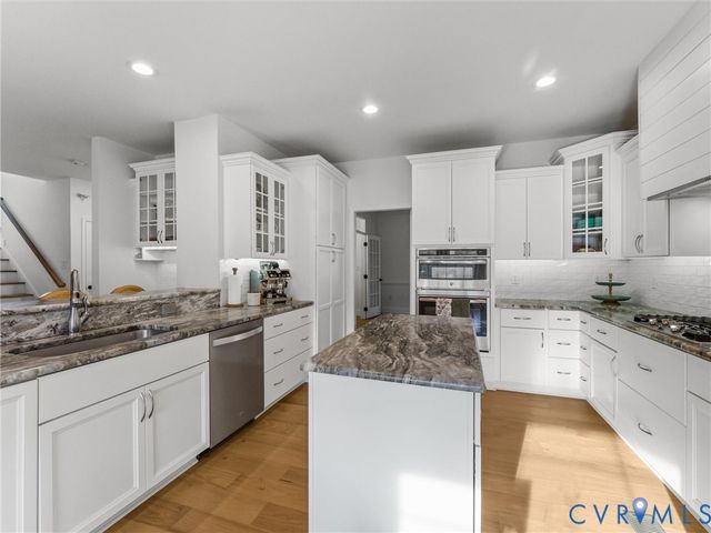 9310 Beaver Bridge Rd, Moseley, VA 23120