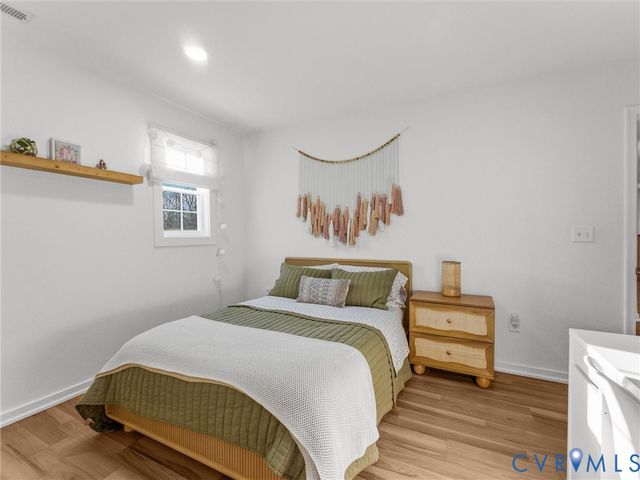 9310 Beaver Bridge Rd, Moseley, VA 23120