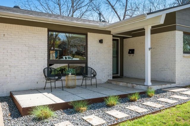 2415 Little John LN, Austin, TX 78704