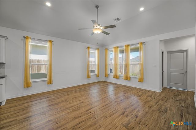 412 Brushy Creek, Victoria, TX 77904