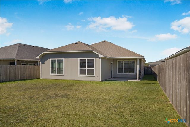 412 Brushy Creek, Victoria, TX 77904