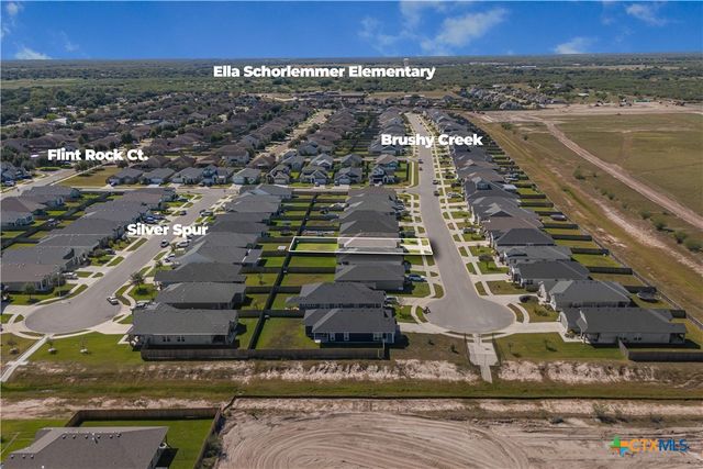 412 Brushy Creek, Victoria, TX 77904