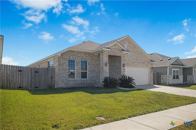 412 Brushy Creek, Victoria, TX 77904