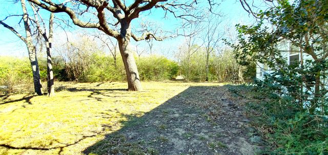 2604 N Locust Street 100, Denton, TX 76209