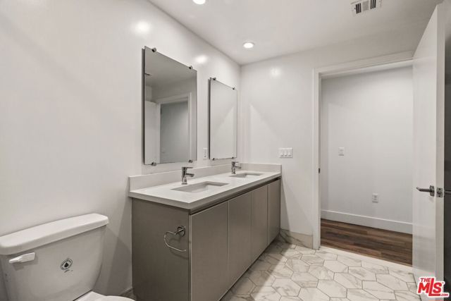 2321 Fox Hills Drive 302, Los Angeles, CA 90064