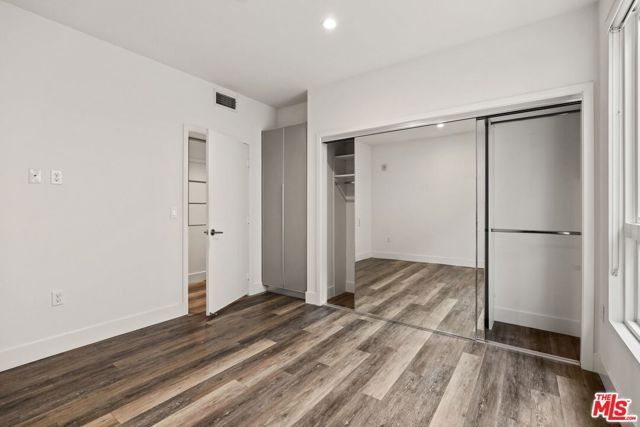 2321 Fox Hills Drive 302, Los Angeles, CA 90064