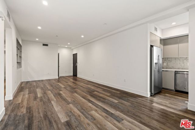 2321 Fox Hills Drive 302, Los Angeles, CA 90064