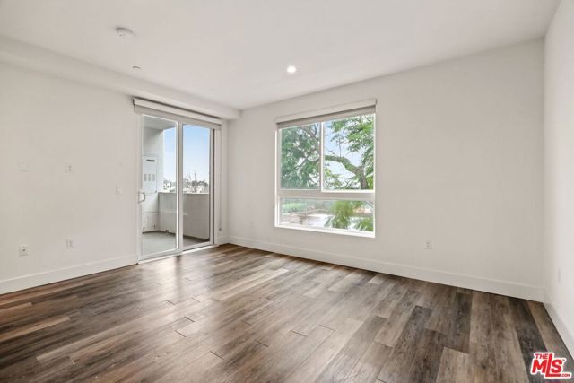 2321 Fox Hills Drive 302, Los Angeles, CA 90064