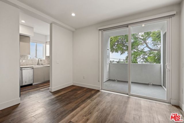 2321 Fox Hills Drive 302, Los Angeles, CA 90064