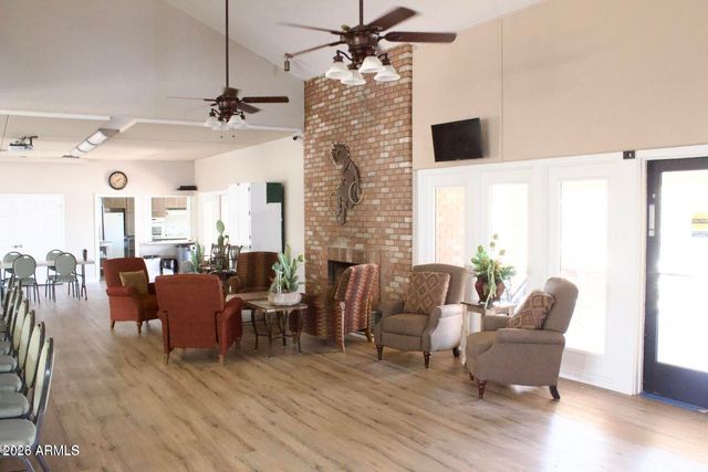 5735 E MCDOWELL Road 408, Mesa, AZ 85215