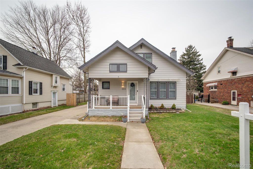 111 Scott Boulevard, Mt. Clemens, MI 48043