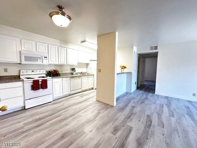 5181 RIVER GLEN 176, Las Vegas, NV 89103