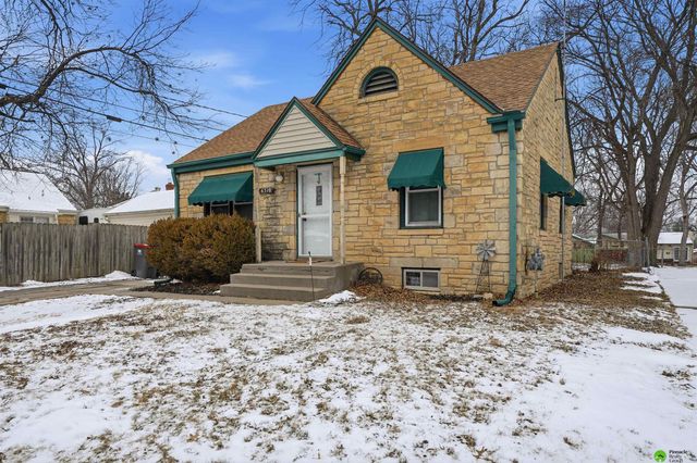 6310 Leighton Avenue, Lincoln, NE 68507