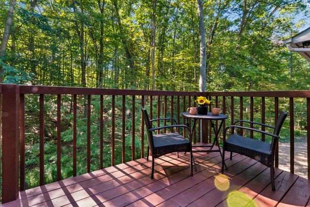9430 Robinhood Circle, Westerville, OH 43082