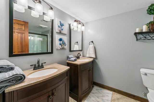 9430 Robinhood Circle, Westerville, OH 43082