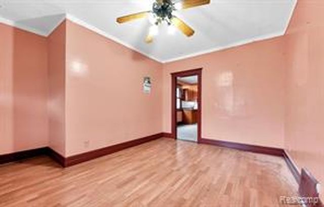9506 Charest Street, Hamtramck, MI 48212