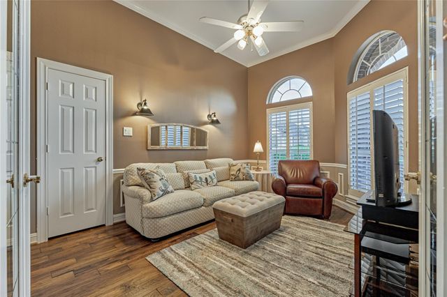 43 Winterhaven Lane, Montgomery, TX 77356