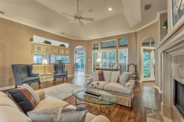 43 Winterhaven Lane, Montgomery, TX 77356