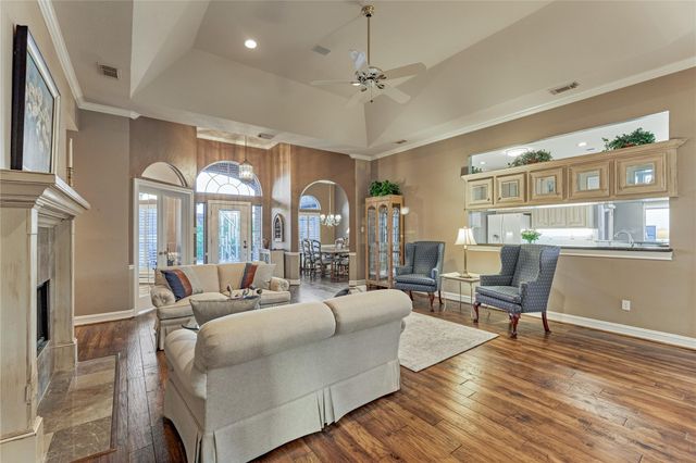 43 Winterhaven Lane, Montgomery, TX 77356